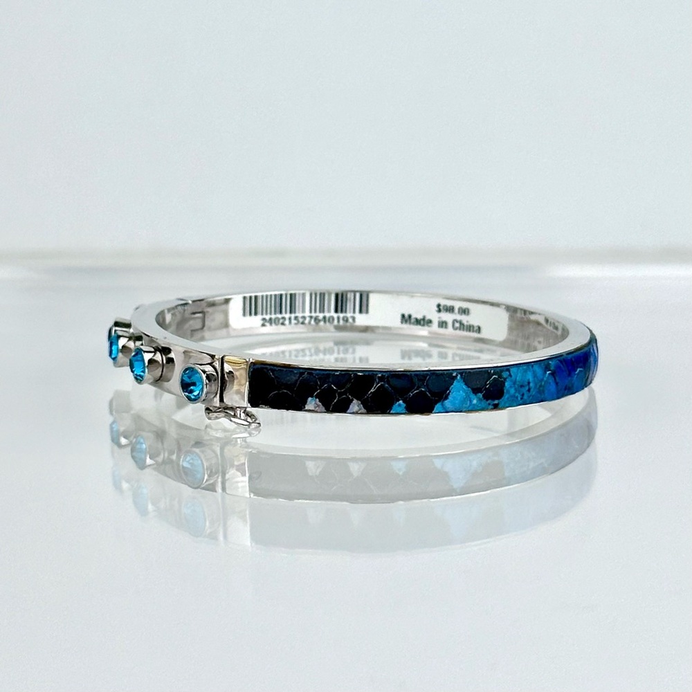 Henry Bendel Blue Crystal Python Silver Plated Bangle Bracelet NWT - Picture 3 of 9